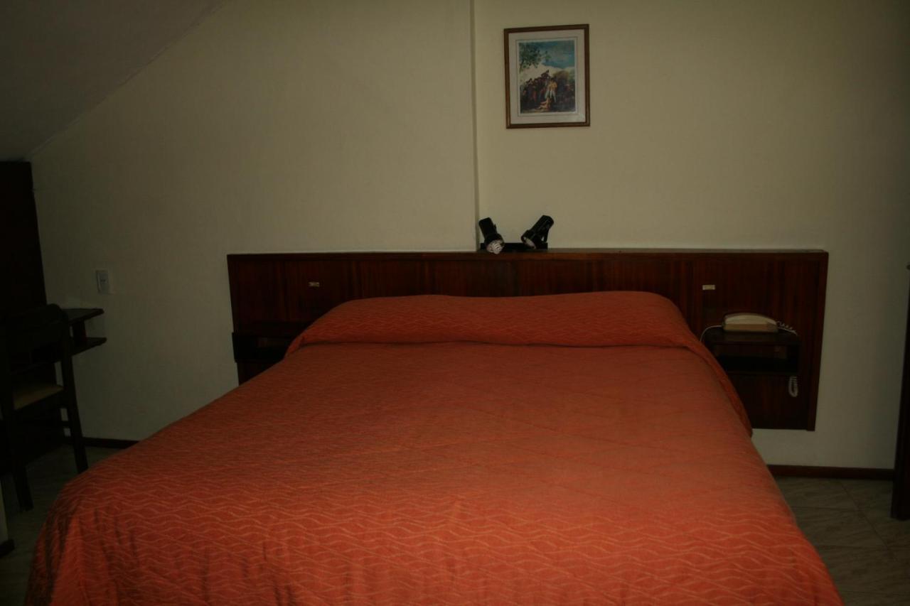 Hotel Eo Park San Clemente del Tuyu Bagian luar foto